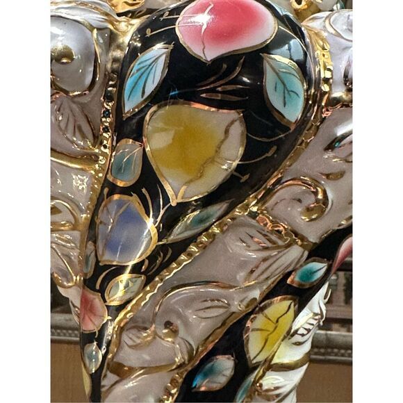 Antique Capodimonte Italian porcelain lamp base - Picture 3 of 8